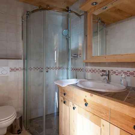 Claire Joie アパート